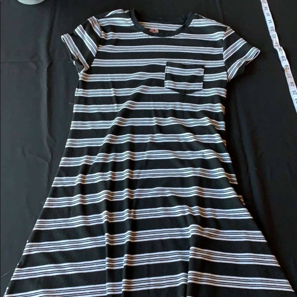🦋 3/$20 Basic Striped Skater Dress